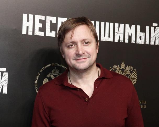 44-летний Артем Михалков три месяца скрывал что стал отцом во второй раз