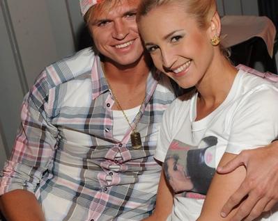 А мы не гордые Знаменитые девушки которые публично преследовали бывших возлюбленных и их новых подруг