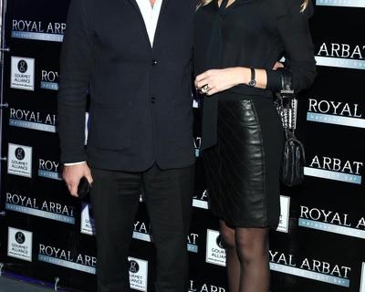 Кого из звезд можно встретить в караоке