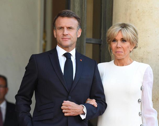 71-летняя Брижит Макрон в купальнике честные фото