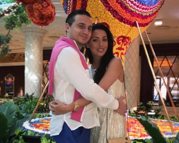 Алсу объяснила почему суд не дал ей развестись с мужем