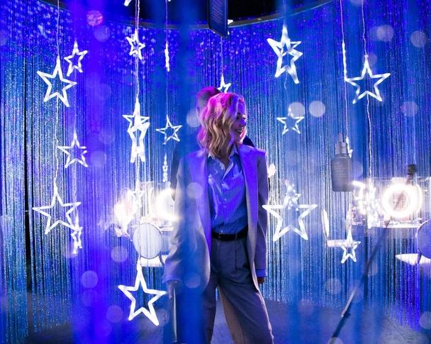 Настя Задорожная впервые вышла в свет после объявления о помолвке с тайным избранником