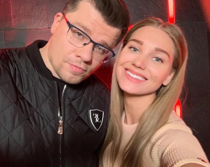 Асмус и Харламов воссоединились после его свадьбы с Ковальчук