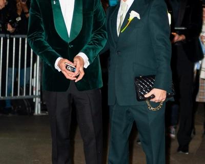 Сестры Хадид Наоми Кэмпбелл и другие модели поздравили Марка Джейкобса со свадьбой