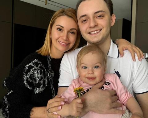 Ведут себя как любовники Орлова шокирована комментариями под видео с сыном