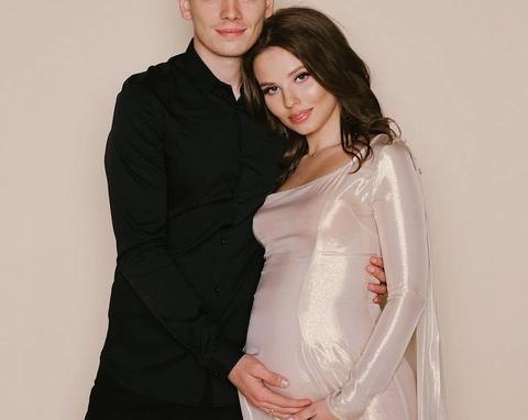 Ждали пацана сын Валерии с женой раскрыли пол будущего ребенка