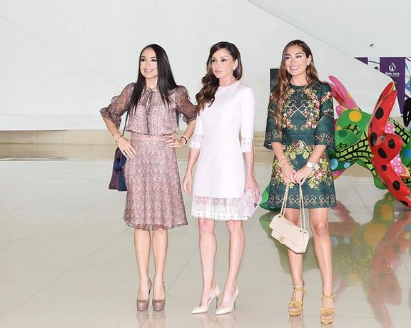 51-летняя жена президента Азербайджана выглядит не хуже дочерей