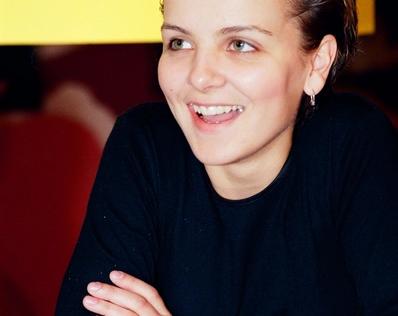 Аморе аморе солистка группы Маша и Медведи не изменилась за последние 20 с лишним лет