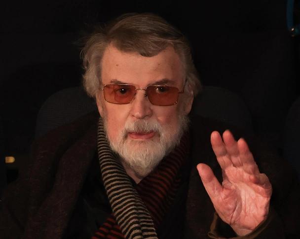 Алентовой стало плохо у гроба а Машков не проронил ни слова как прошло прощание с Александром Ширвиндтом