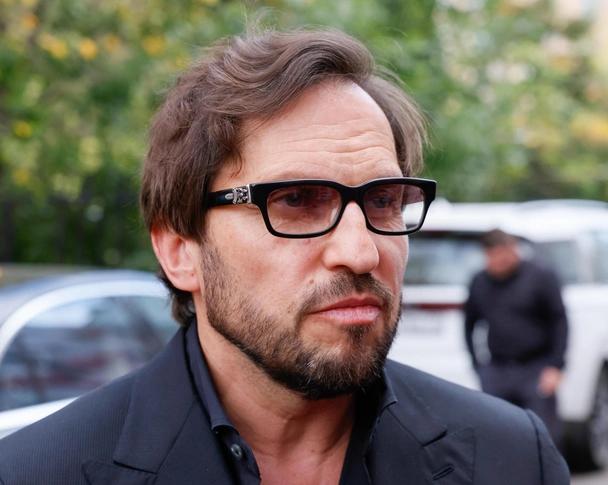 Александр Ревва заплакал на похоронах Маслякова Для меня КВН исчез с его уходом