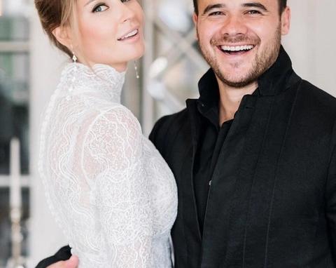 Алена Гаврилова вернулась в соцсети ради самого лучшего мужчины